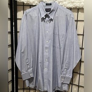 Roundtree & Yorke Light Blue  BROADCLOTH Cotton Shirt MENS SIZE 17.1/2—35